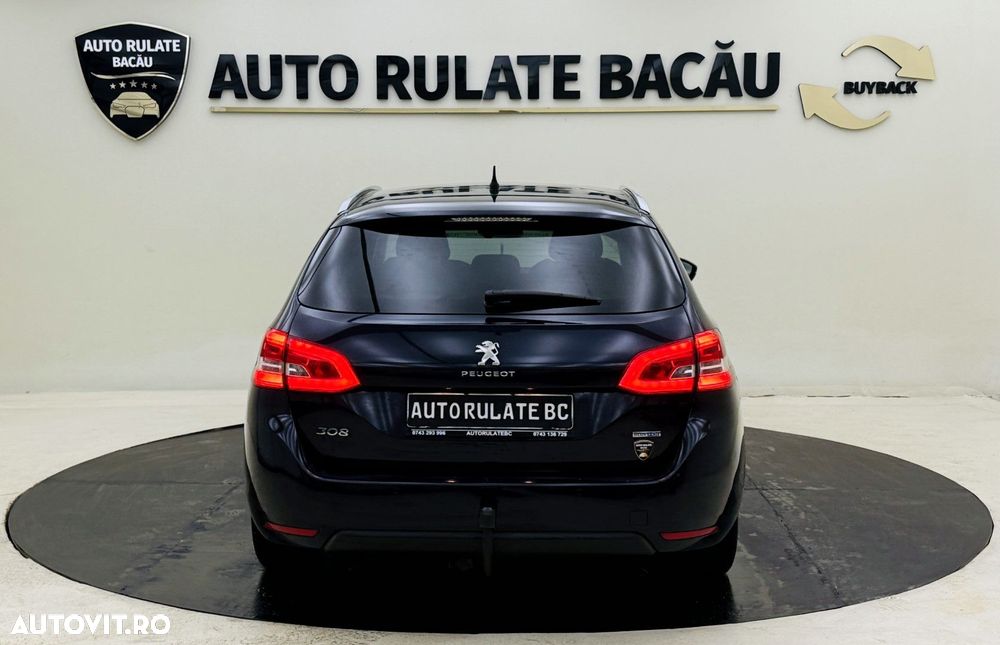 Peugeot 308 - 11