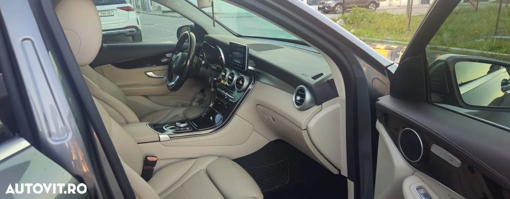 Mercedes-Benz GLC 220 d 4Matic 9G-TRONIC - 6