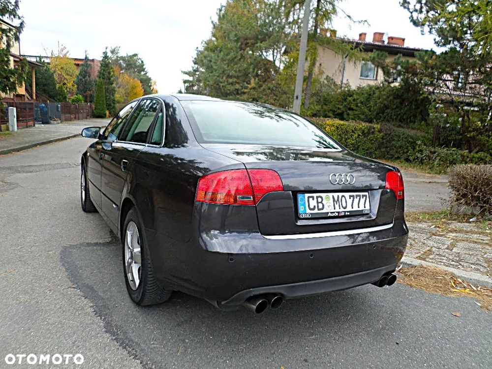 Audi A4 Limousine 1.8T - 23