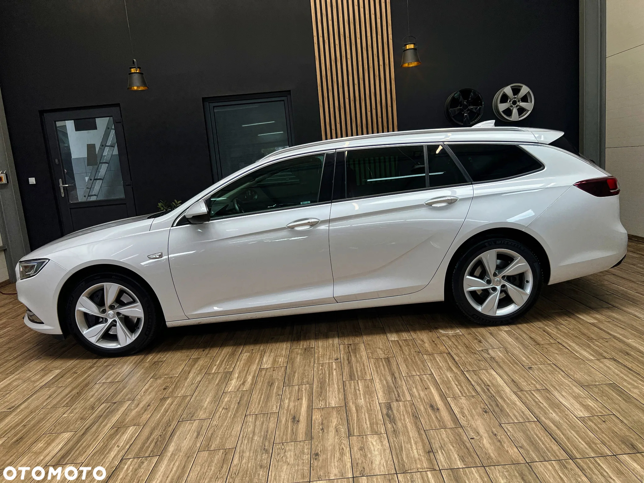 Opel Insignia Grand Sport2.0 Direct InjTurbo 4x4 Dynamic - 11