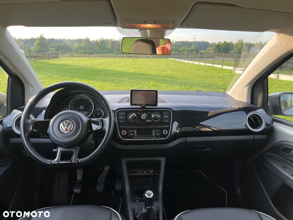 Volkswagen up! 1.0 high - 14
