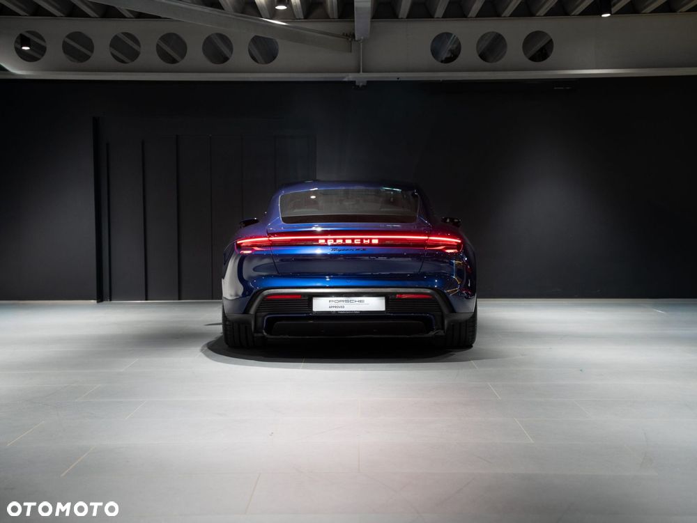 Porsche Taycan 2024 photo 4