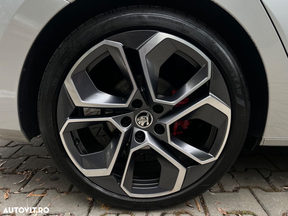 SKODA Octavia 2023 — imagine 35