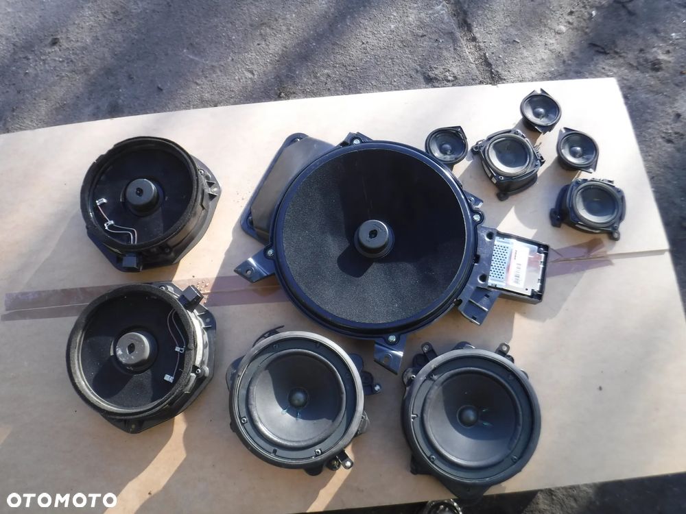 Audi A8 D3 zestaw BOSE glosnikow glosniki - 1
