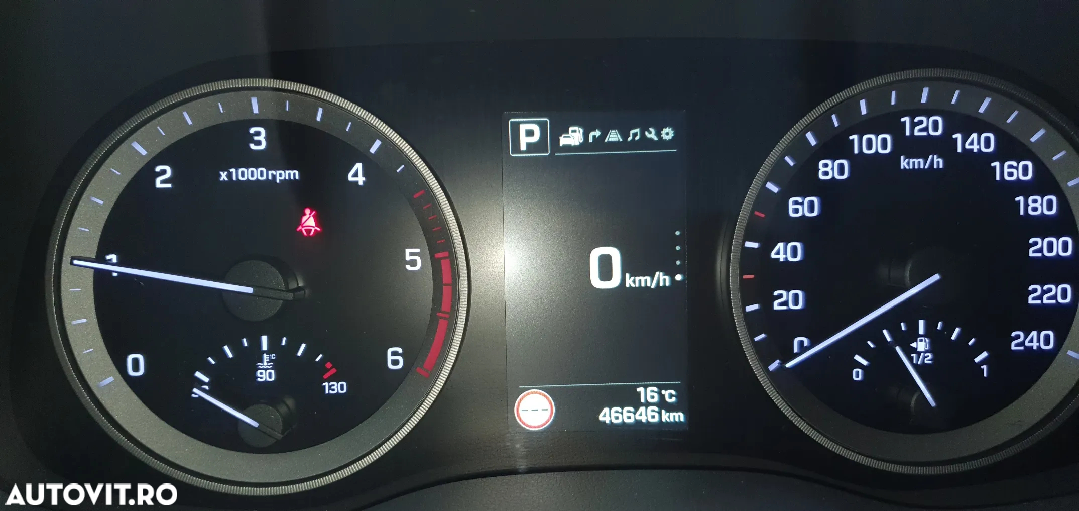 Hyundai Tucson 2.0 CRDI 4WD 6AT Luxury Pack+ - 2