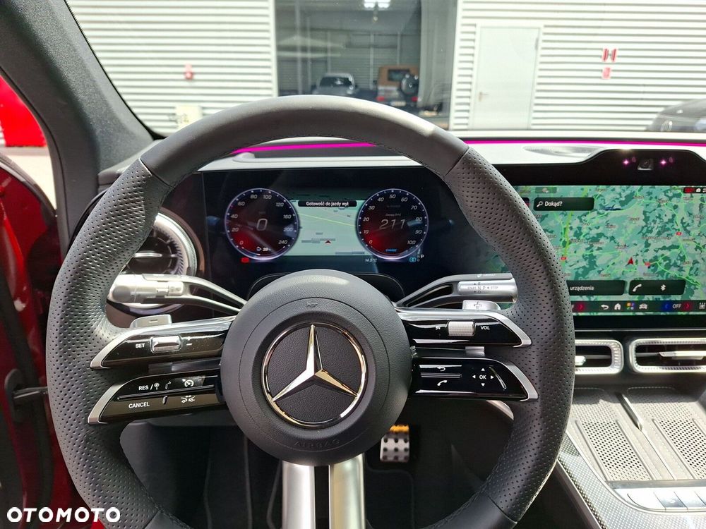 Mercedes-Benz GLC - 17