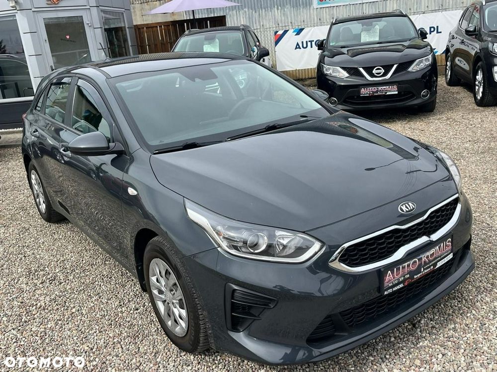 Kia Ceed - 29