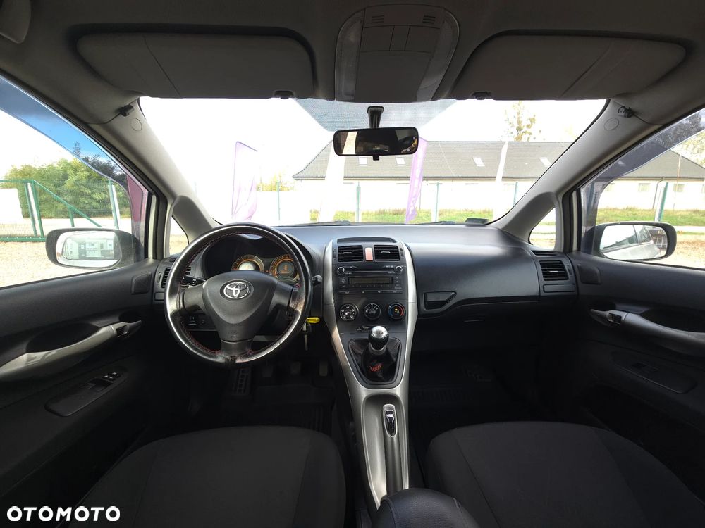 Toyota Auris 1.6 VVT-i Luna - 29