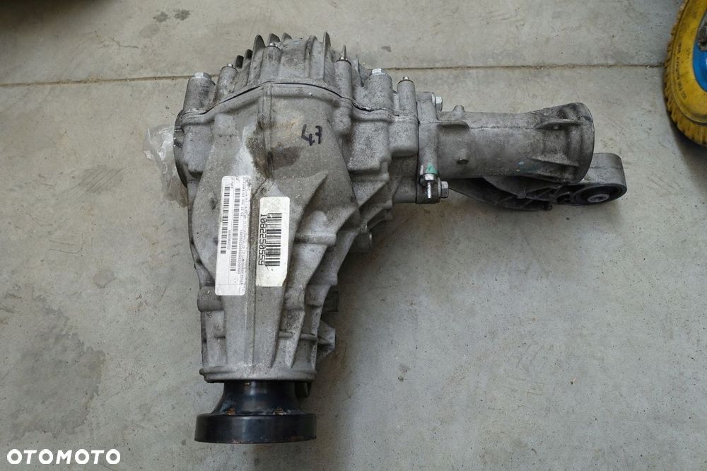 Mercedes W164 x164 gl164 4.7 5.5 v8 most przód przedni 1643302202 3.70