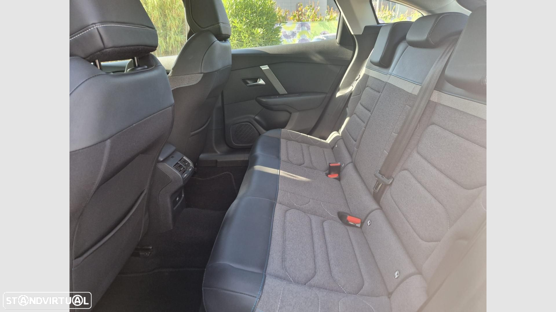 Citroën C4 1.2 PureTech Feel Pack - 21