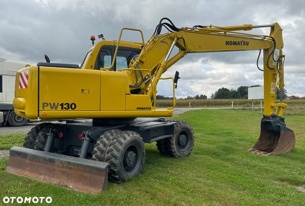Komatsu PW 130 - 3