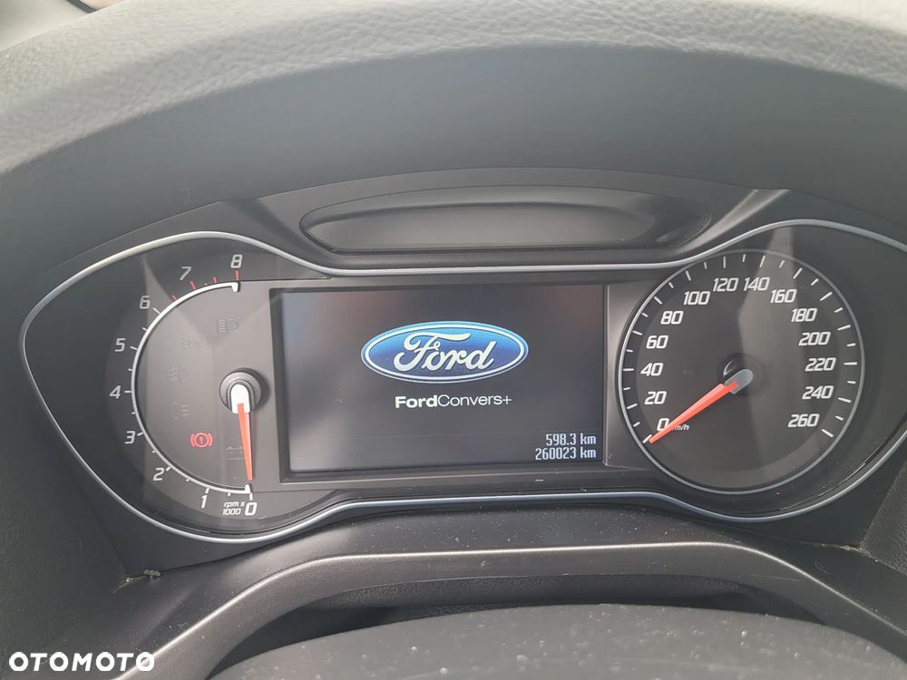 Ford S-Max 2.0 T Titanium - 27