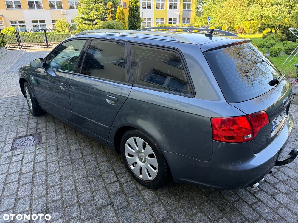 Audi A4 Avant 2.0 TDI DPF - 7