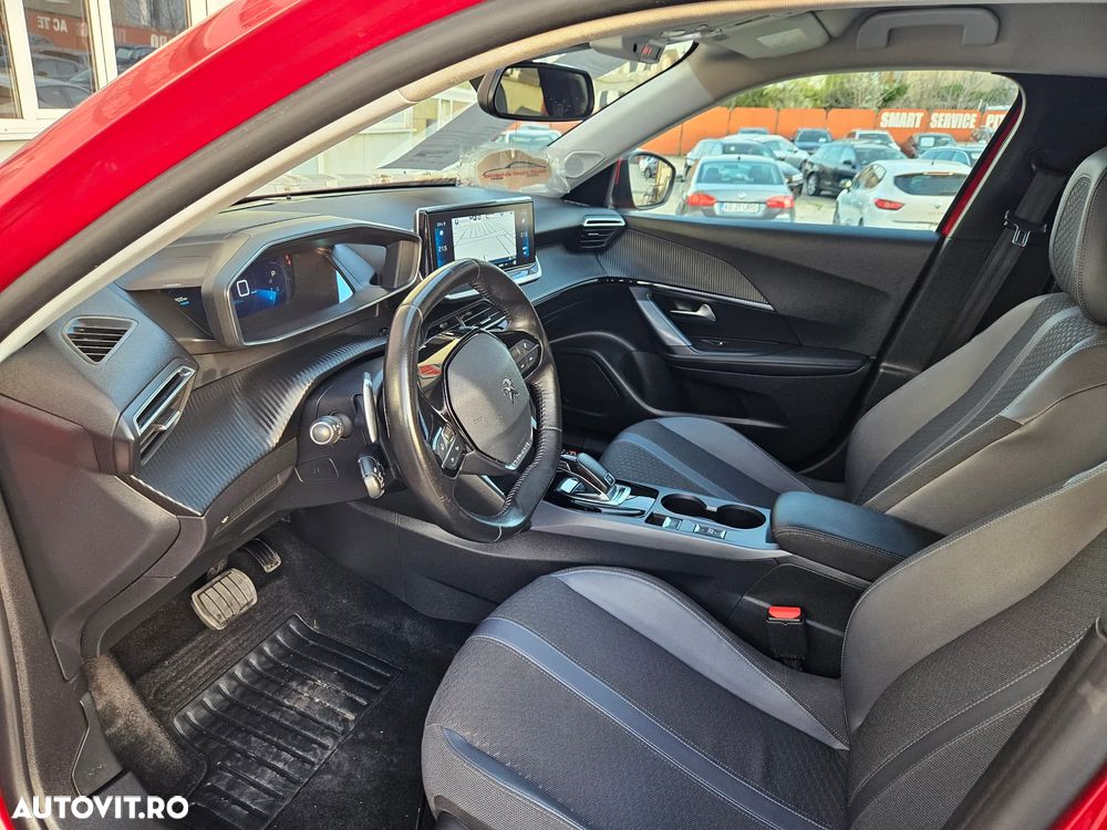 Peugeot 2008 1.5 BlueHDI EAT8 STT Allure Pack - 12