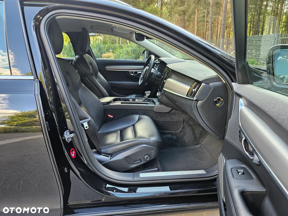 Volvo V90 T5 Momentum - 28
