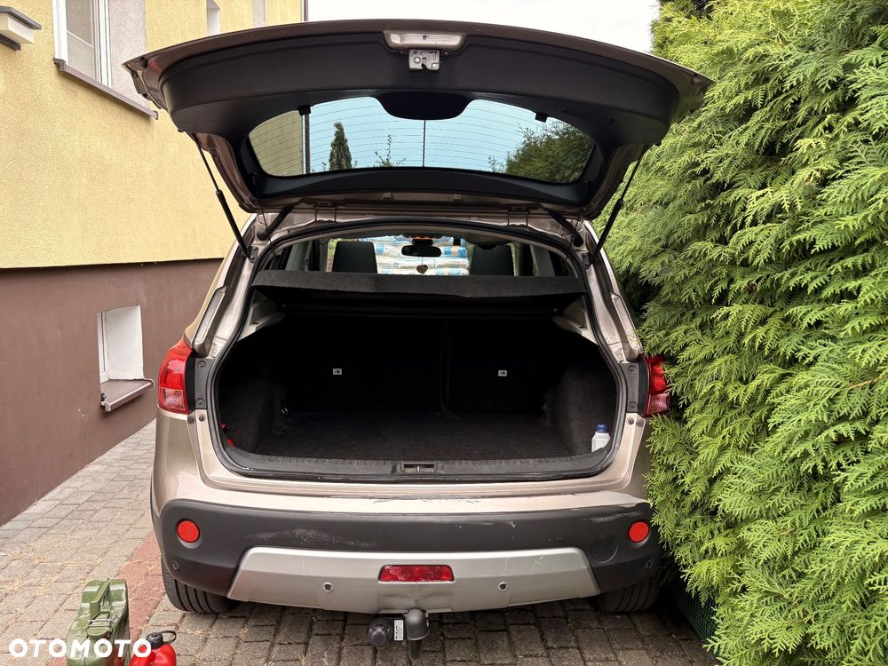 Nissan Qashqai 2.0 4x4 Tekna Premium CVT - 20
