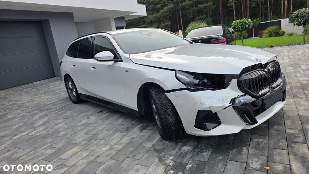 BMW Seria 5 520i mHEV M Sport - 12