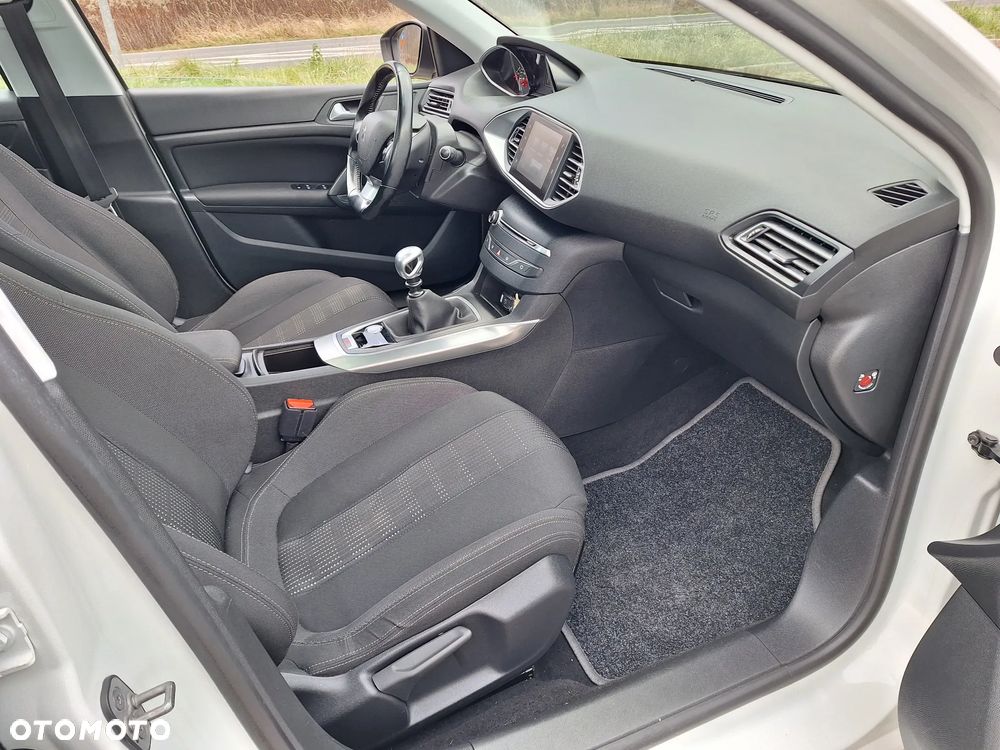 Peugeot 308 BlueHDi 150 Stop & Start Allure - 9