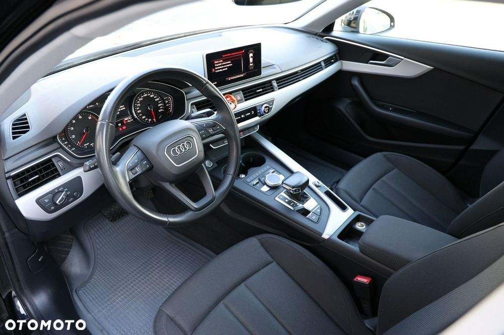 Audi A4 Limousine 35 TFSI S tronic - 13