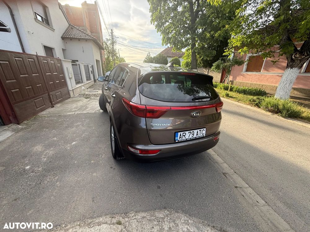Kia Sportage 1.6 GDI 6MT 4x2 Plus - 6