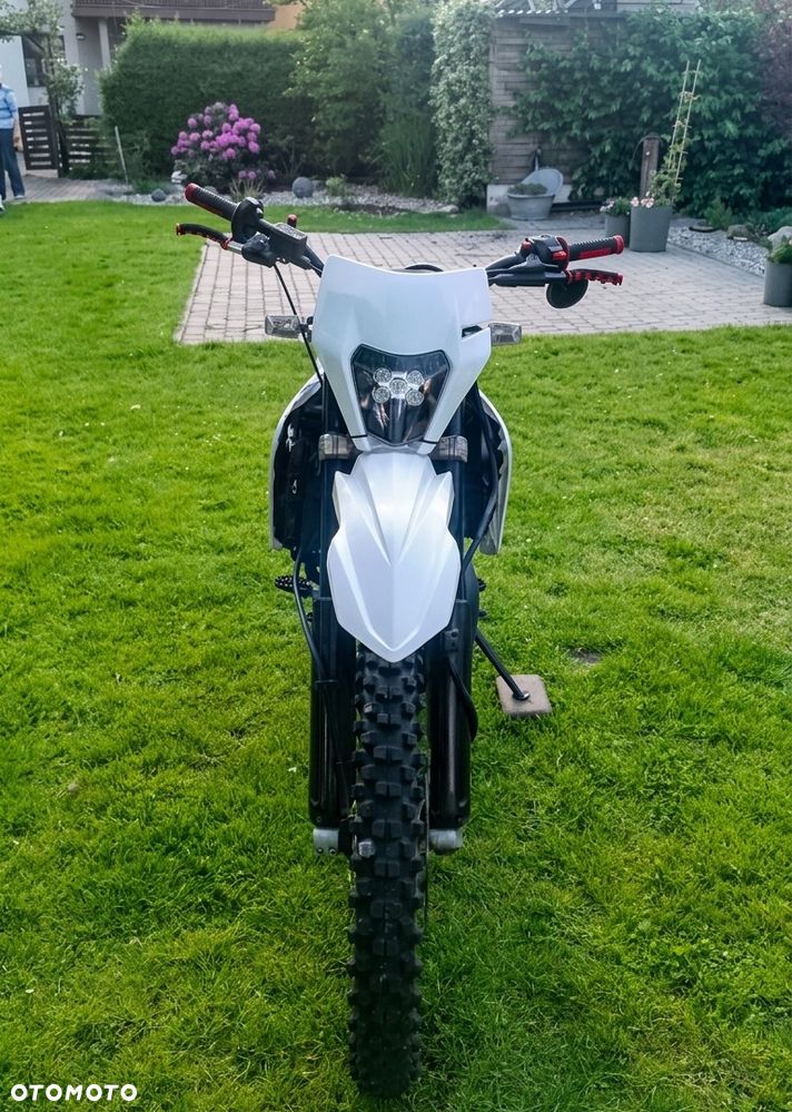 Aprilia ETX - 2