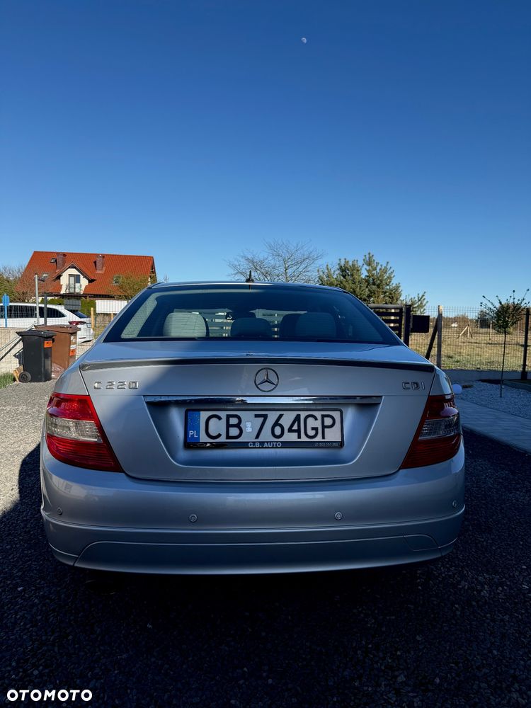 Mercedes-Benz Klasa C 220 CDI DPF Automatik Elegance - 8