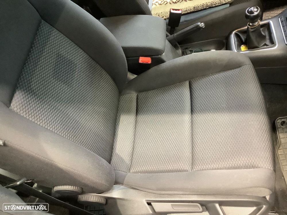 VW Golf Plus 1.2 TSI Trendline - 11