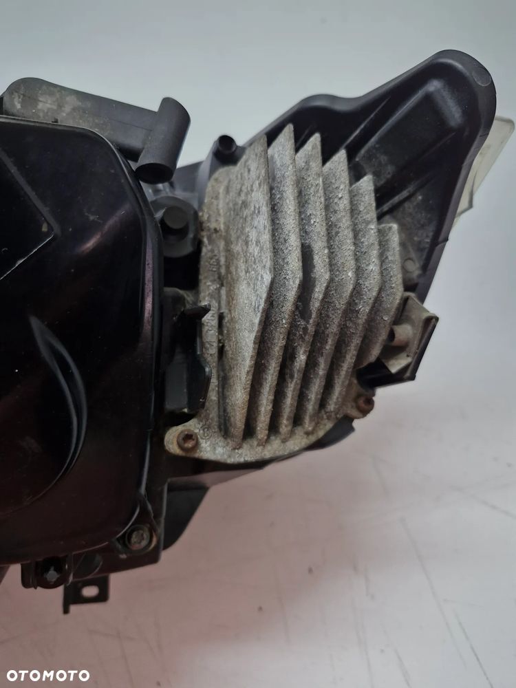 BMW E90 E91 LAMPY PRZEDNIE XENON LEWA PRAWA KOMPLET 7202583 7202584 EU - 9