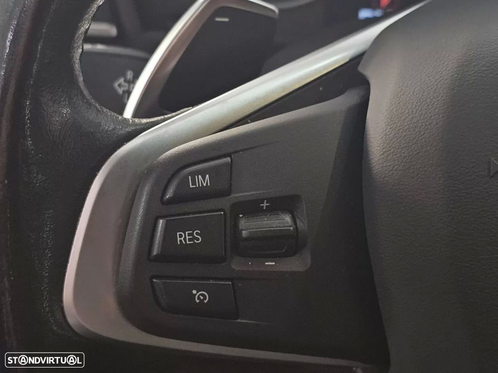 BMW 218 Active Tourer d Line Sport Auto - 12