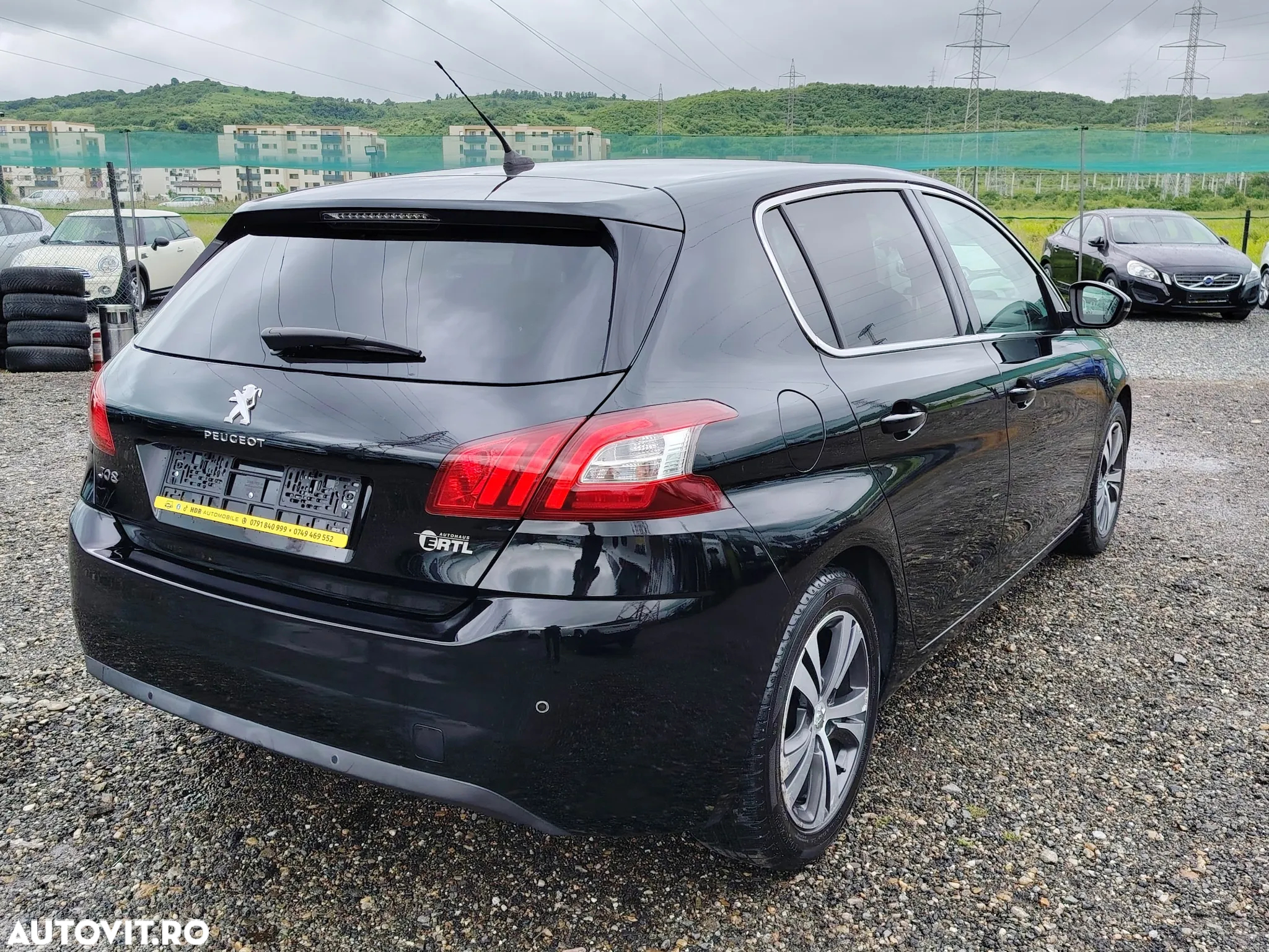 Peugeot 308 HDi FAP 92 Active - 11