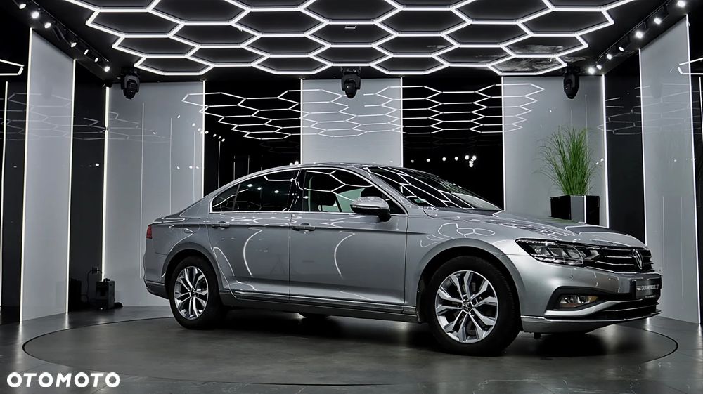 Volkswagen Passat 2.0 TSI Elegance DSG - 11
