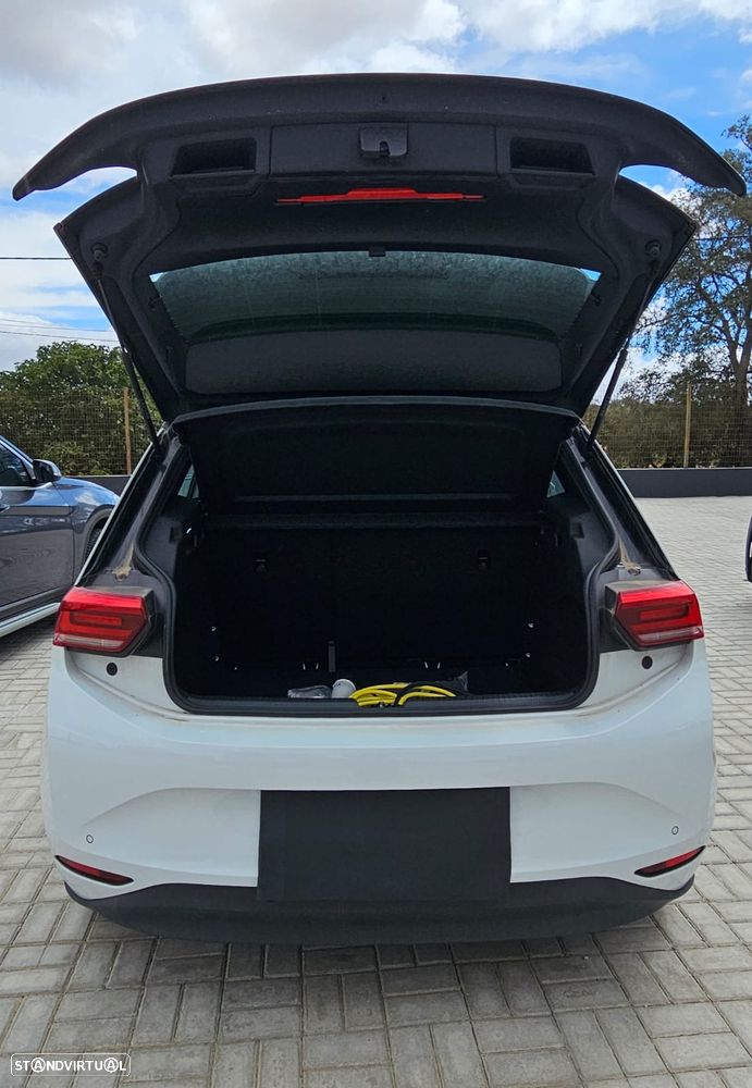 VW ID.3 Pro - 4