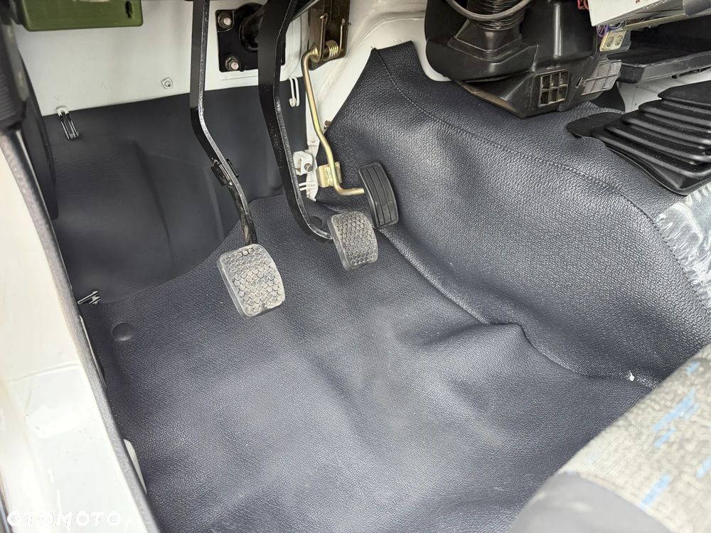 Suzuki Samurai 1.3 JX Canvas Top Special - 25