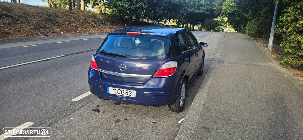 Opel Astra 1.7 CDTI Cosmo - 3