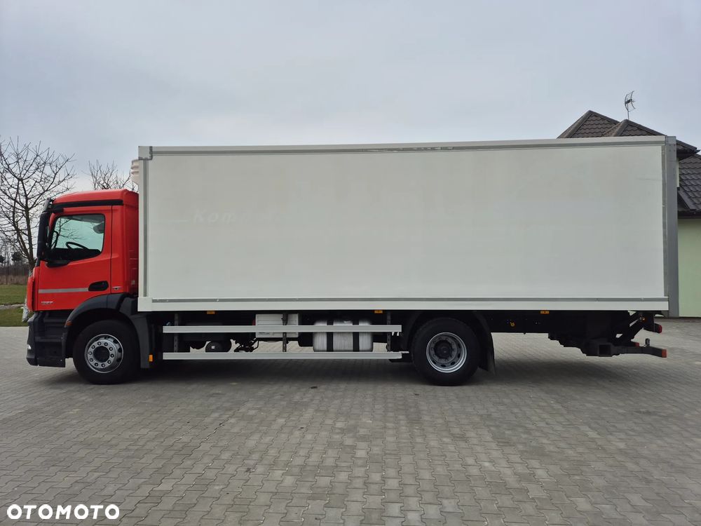 Mercedes-Benz ANTOS 1827 4X2 + Mitsubishi TDJ S50 - 9