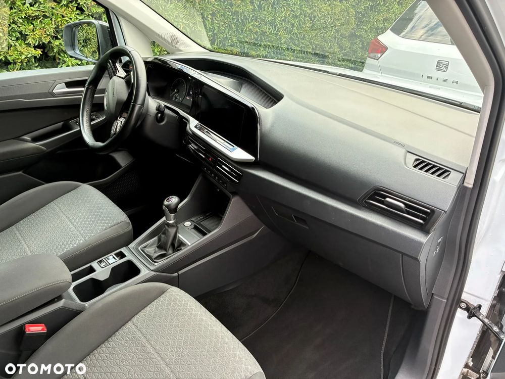 Ford Tourneo Connect 2.0 EcoBlue Titanium - 25