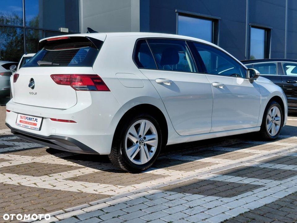 Volkswagen Golf - 4