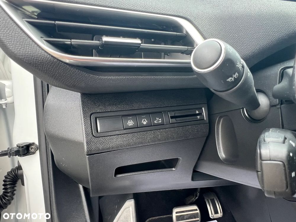 Peugeot 5008 BlueHDi 130 EAT8 GT - 17