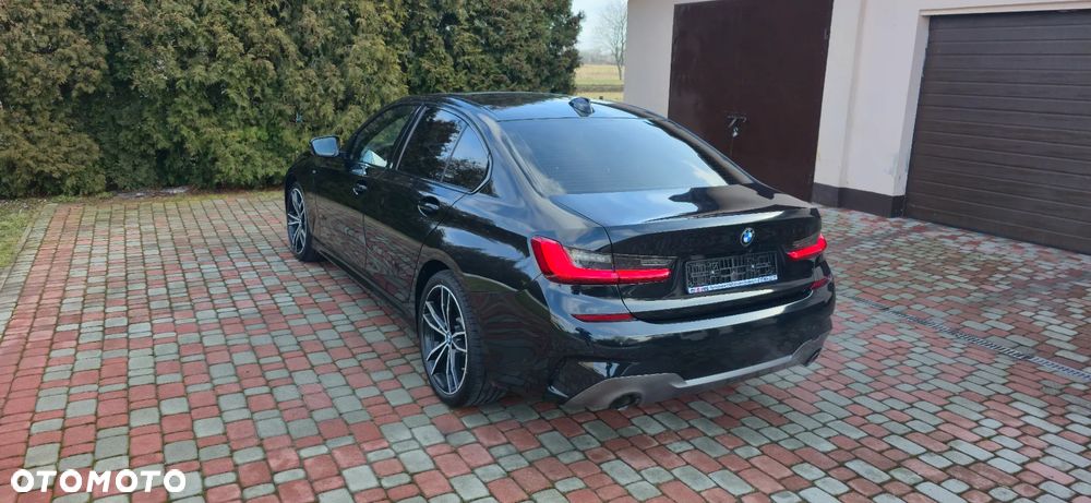 BMW Seria 3 330e M Sport - 7