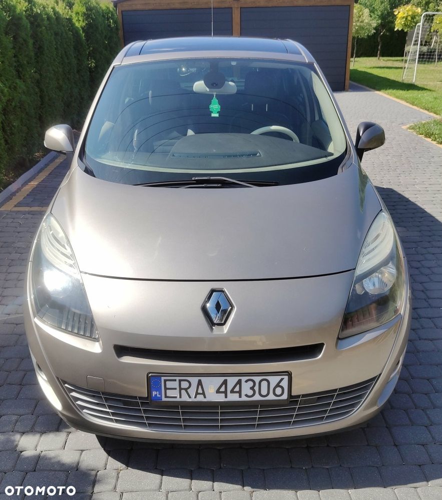 Renault Grand Scenic - 3