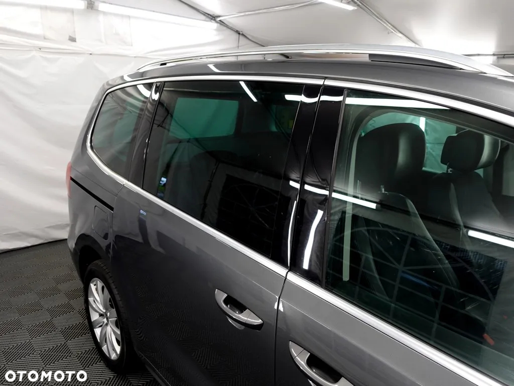 Volkswagen Sharan 2.0 TDI Highline DSG - 28