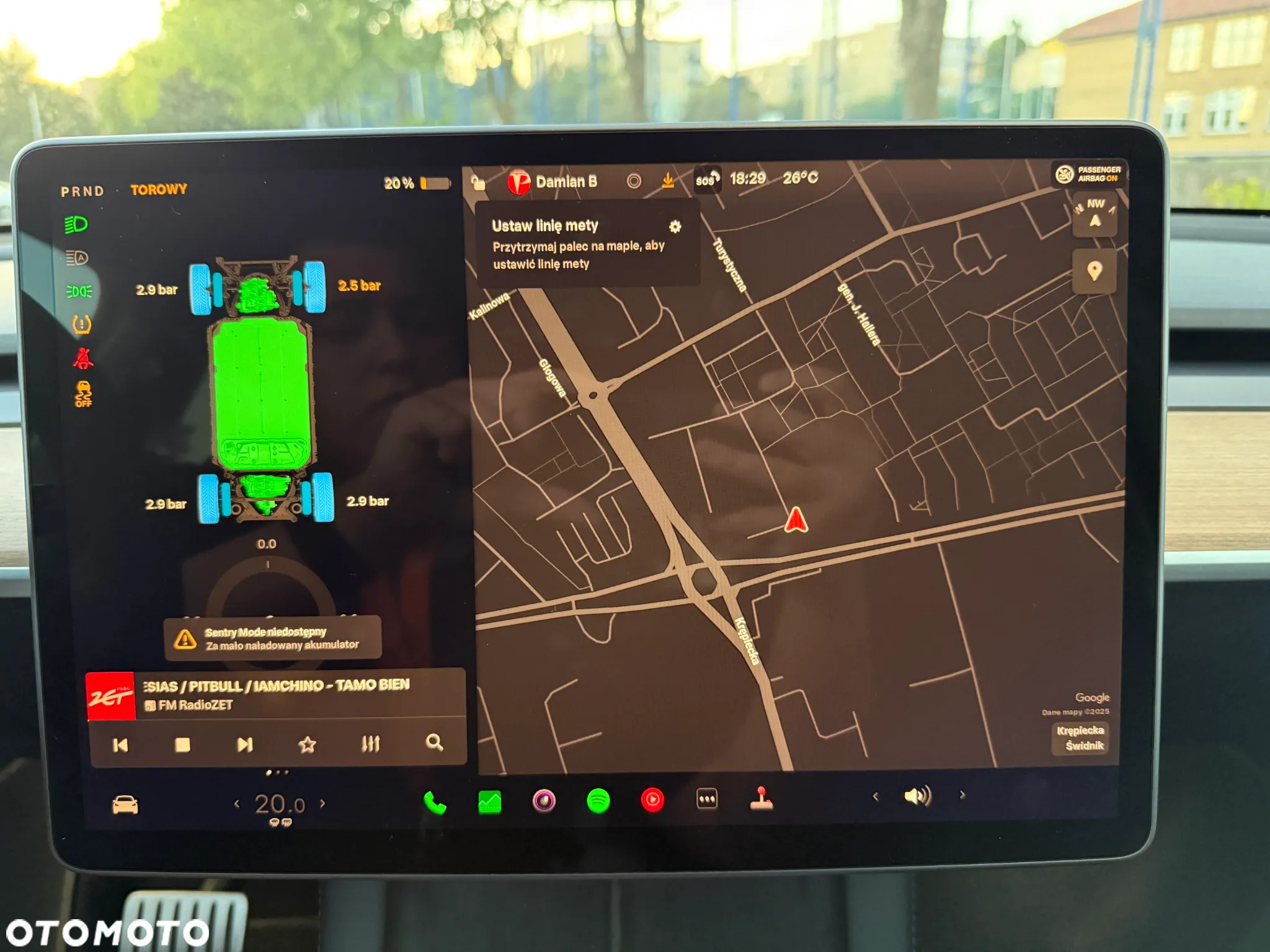 Tesla Y Performance AWD - 16