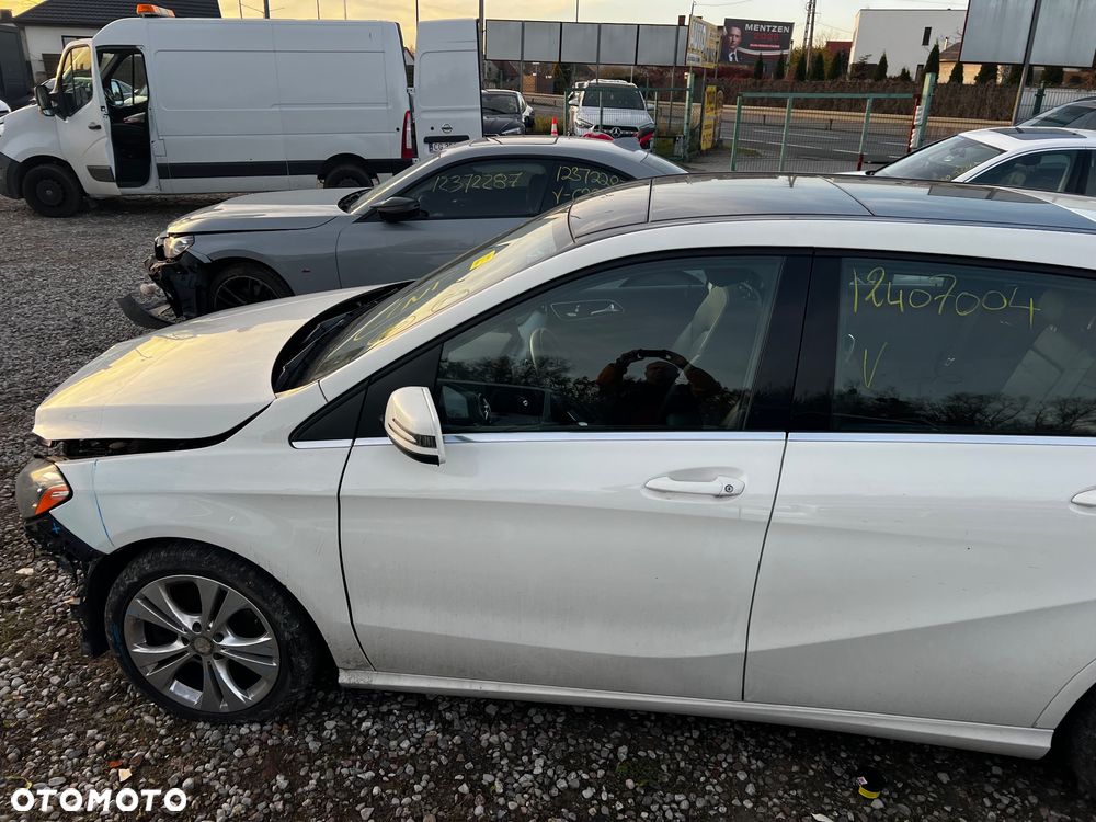 Mercedes-Benz Klasa B 250 4-Matic - 7