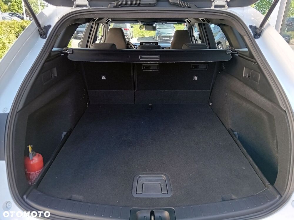 Toyota Corolla 1.8 Hybrid Comfort - 8