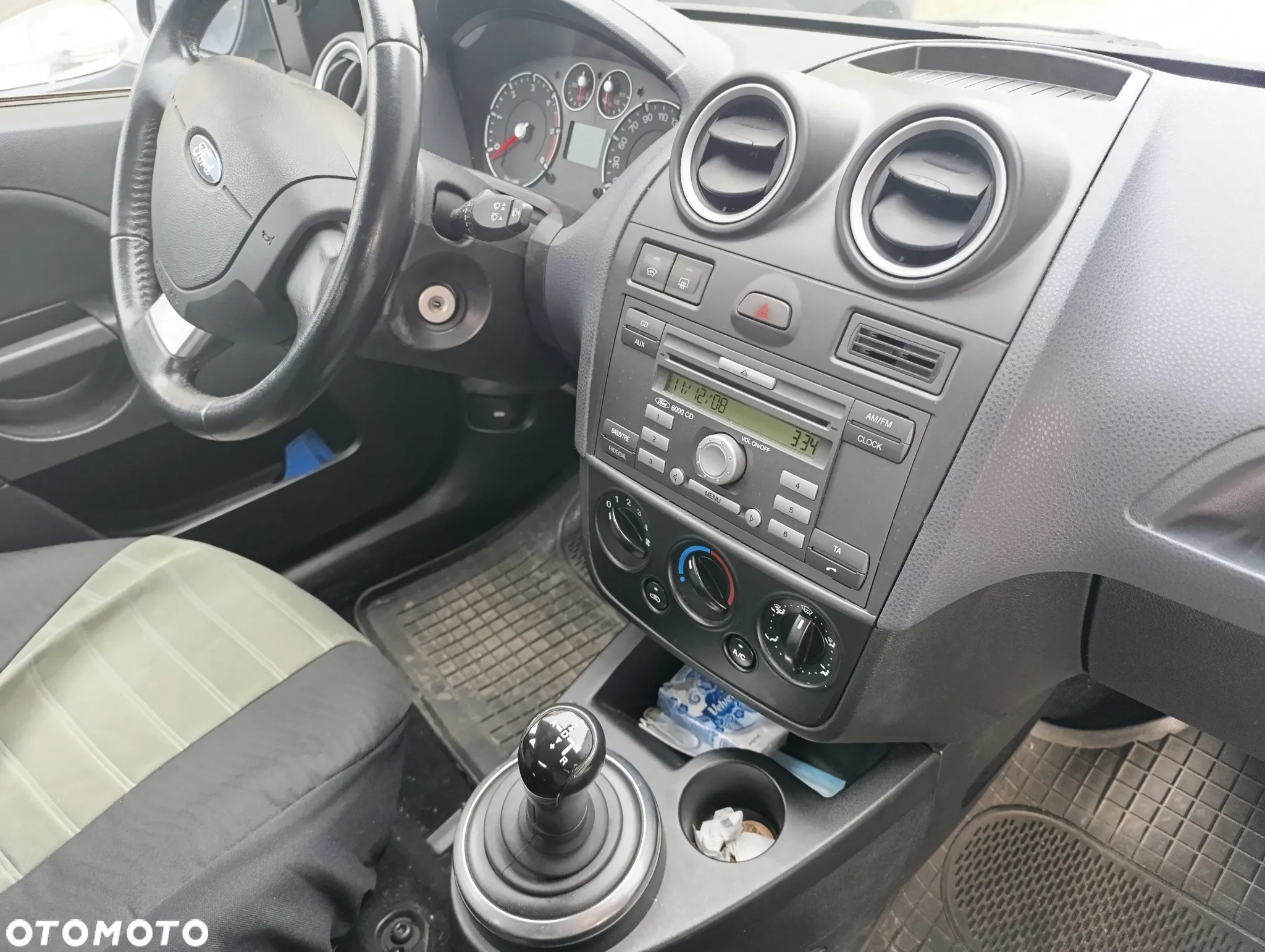 Ford Fiesta - 7