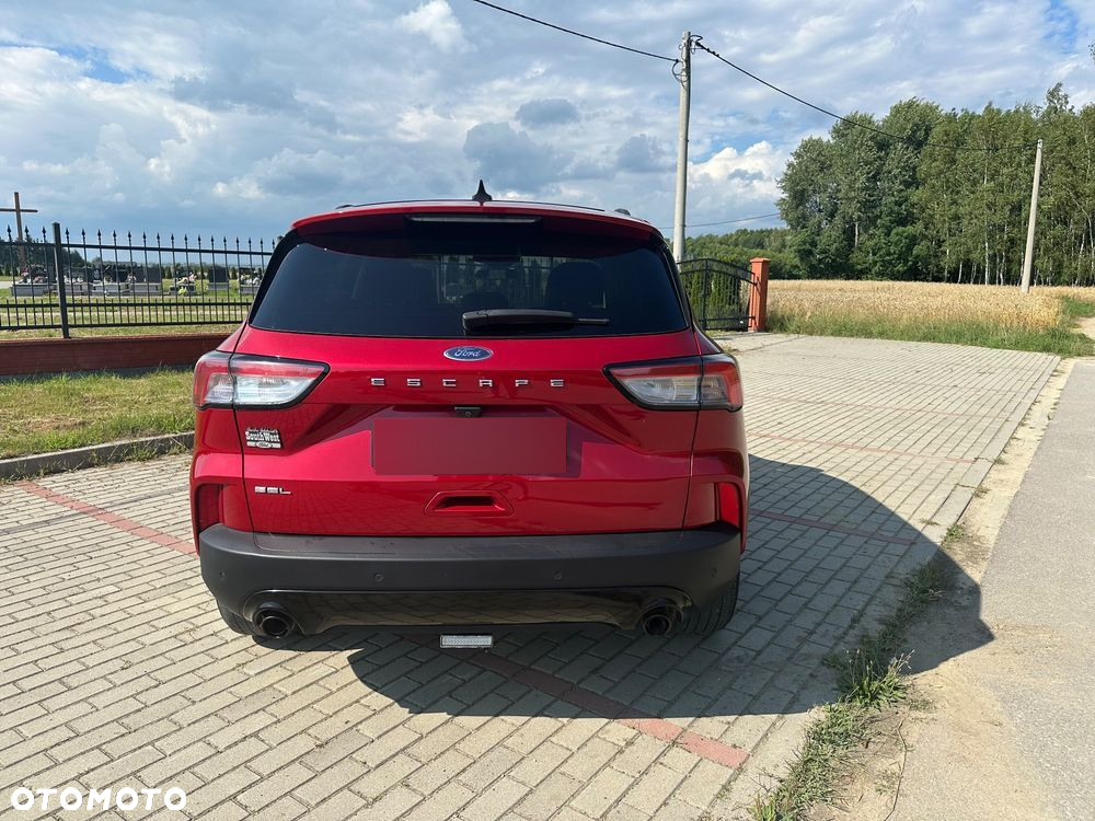 Ford Kuga - 5