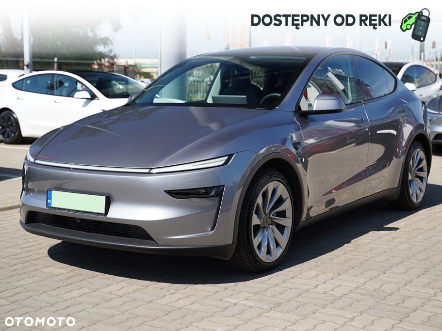 Tesla Y 83.1kWh Long Range AWD - 1