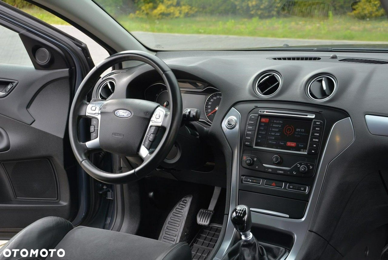 Ford Mondeo 2.0 TDCi Titanium - 19