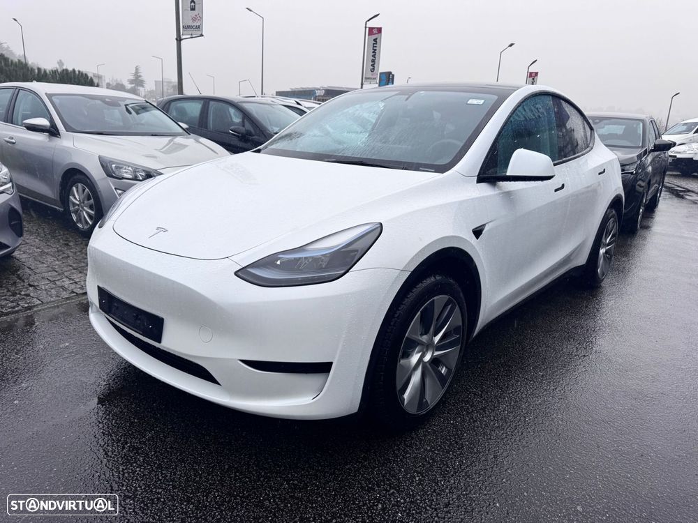 Tesla Model Y RWD - 3