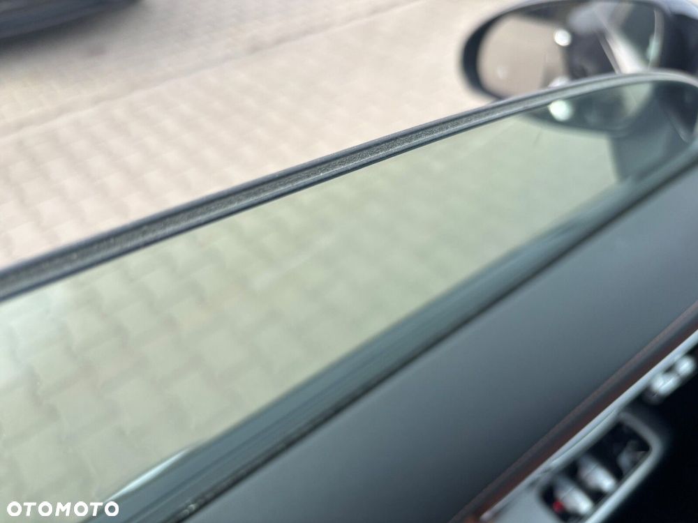 Mercedes-Benz GLC - 28